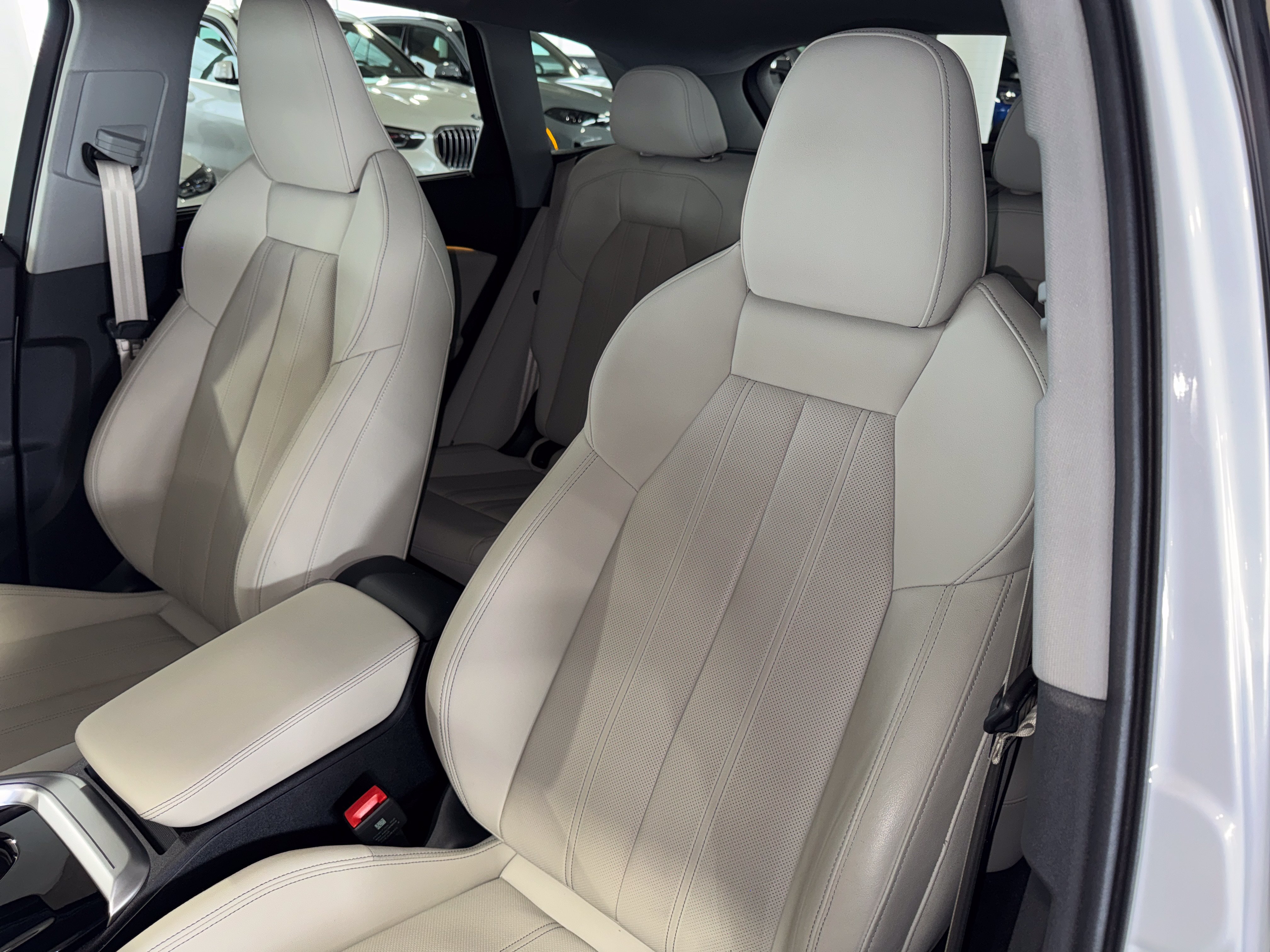 Used 2025 Audi Q5 Prestige AWD/4WD image 33