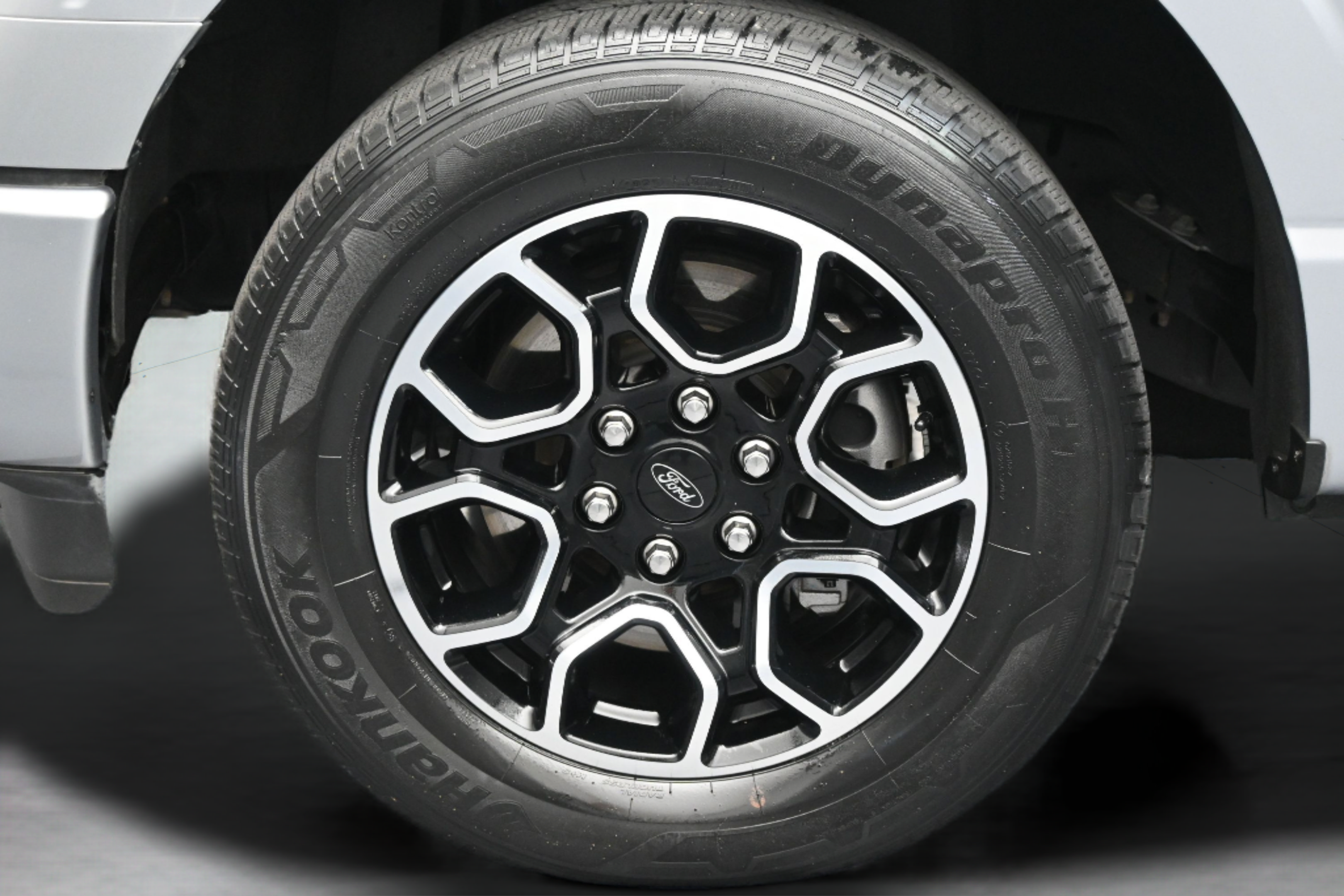 Used 2022 Ford F150 Lariat RWD image 10