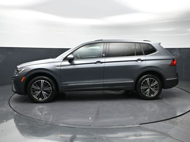 Used 2024 Volkswagen Tiguan Wolfsburg Edition image 8