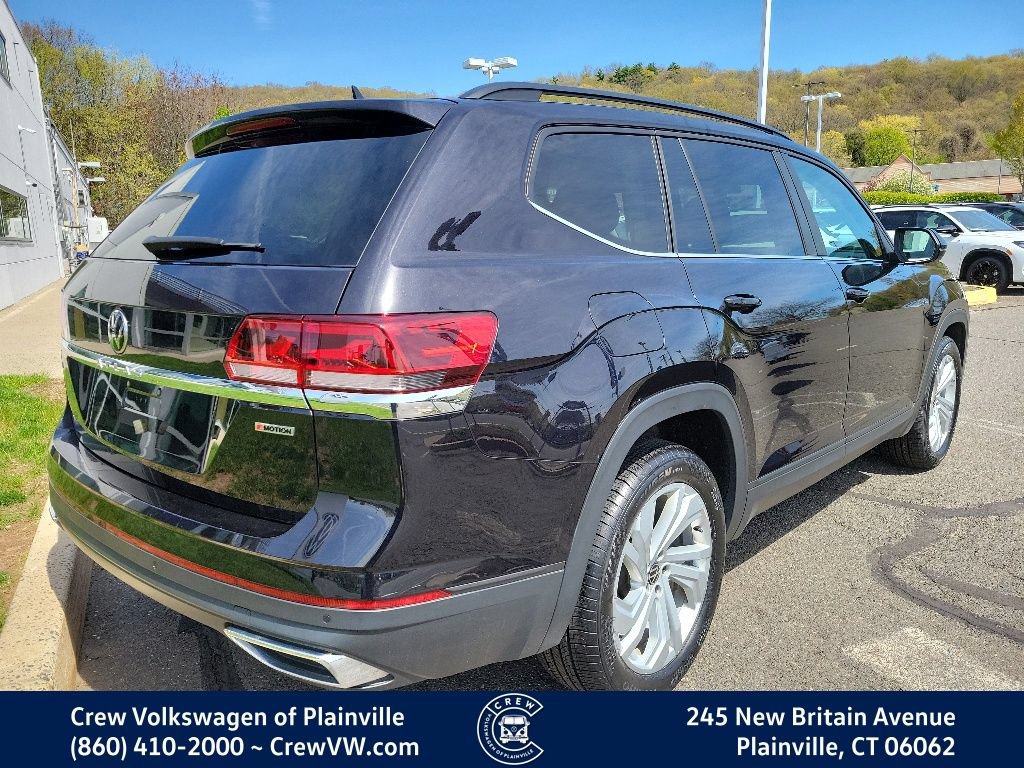 Certified 2022 Volkswagen Atlas SE w/ Panoramic Sunroof Package AWD/4WD image 3