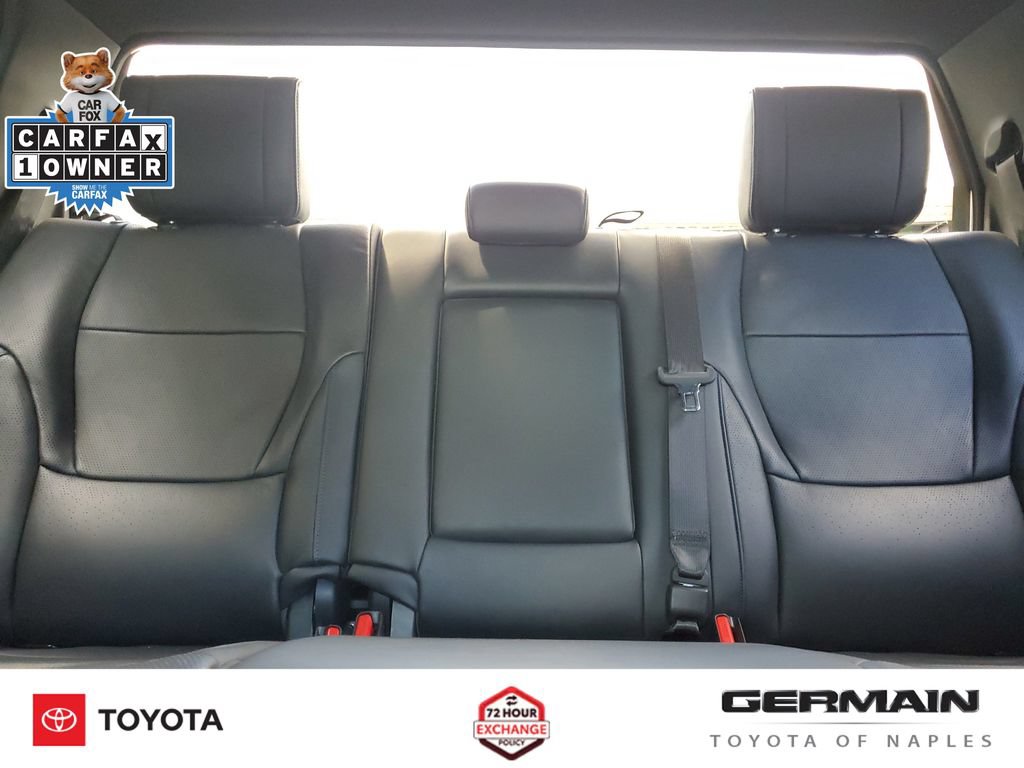 Used 2024 Toyota Tundra Platinum AWD/4WD image 30
