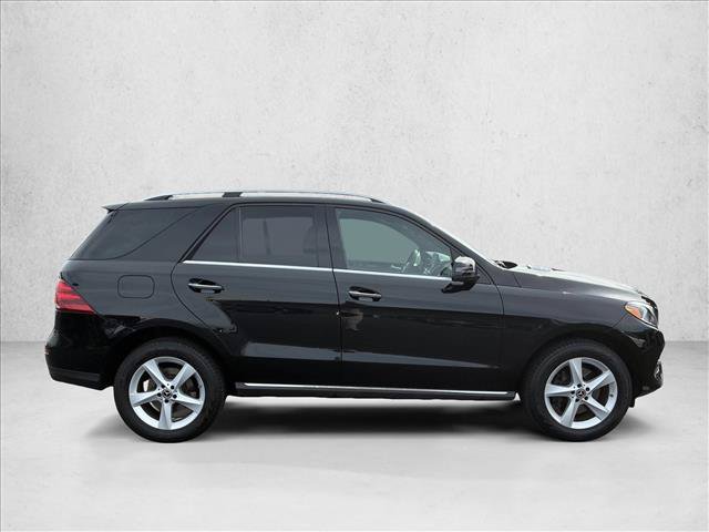 Used 2019 Mercedes-Benz GLE 400 4MATIC image 4