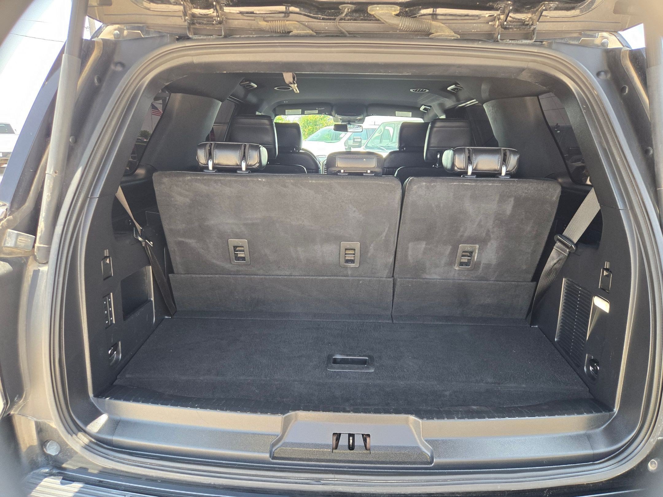 Used 2018 Ford Expedition Limited w/ Driver Assistance Package RWD image 20