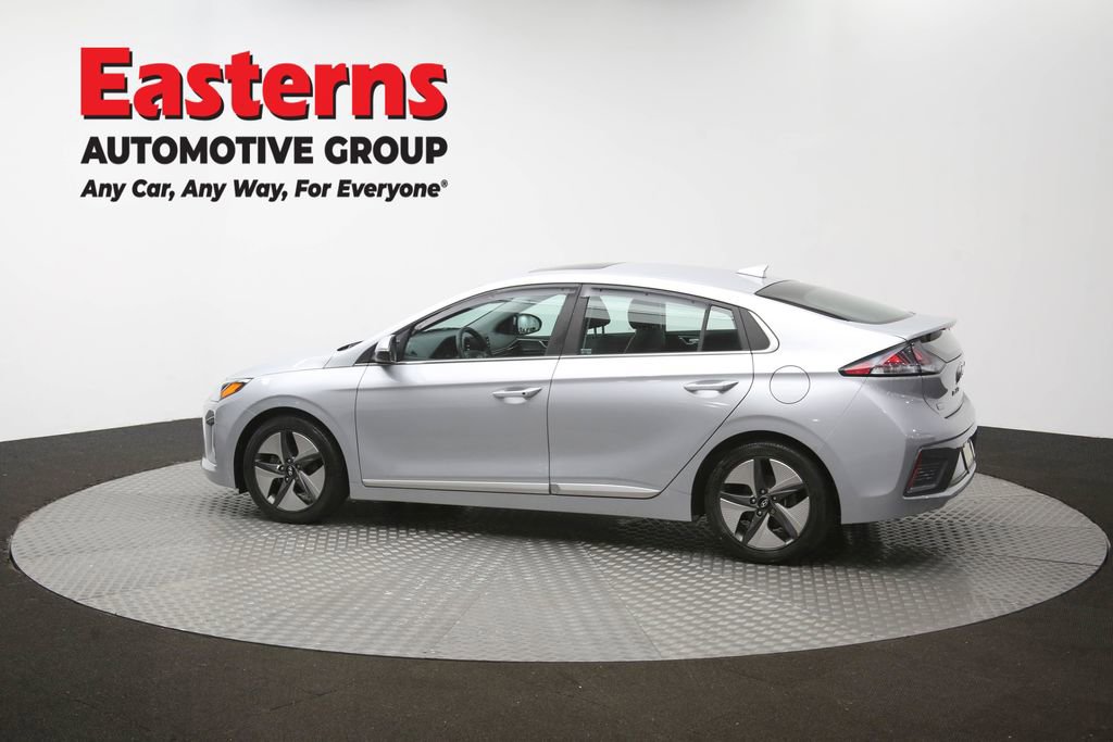 Used 2022 Hyundai Ioniq SEL FWD image 61