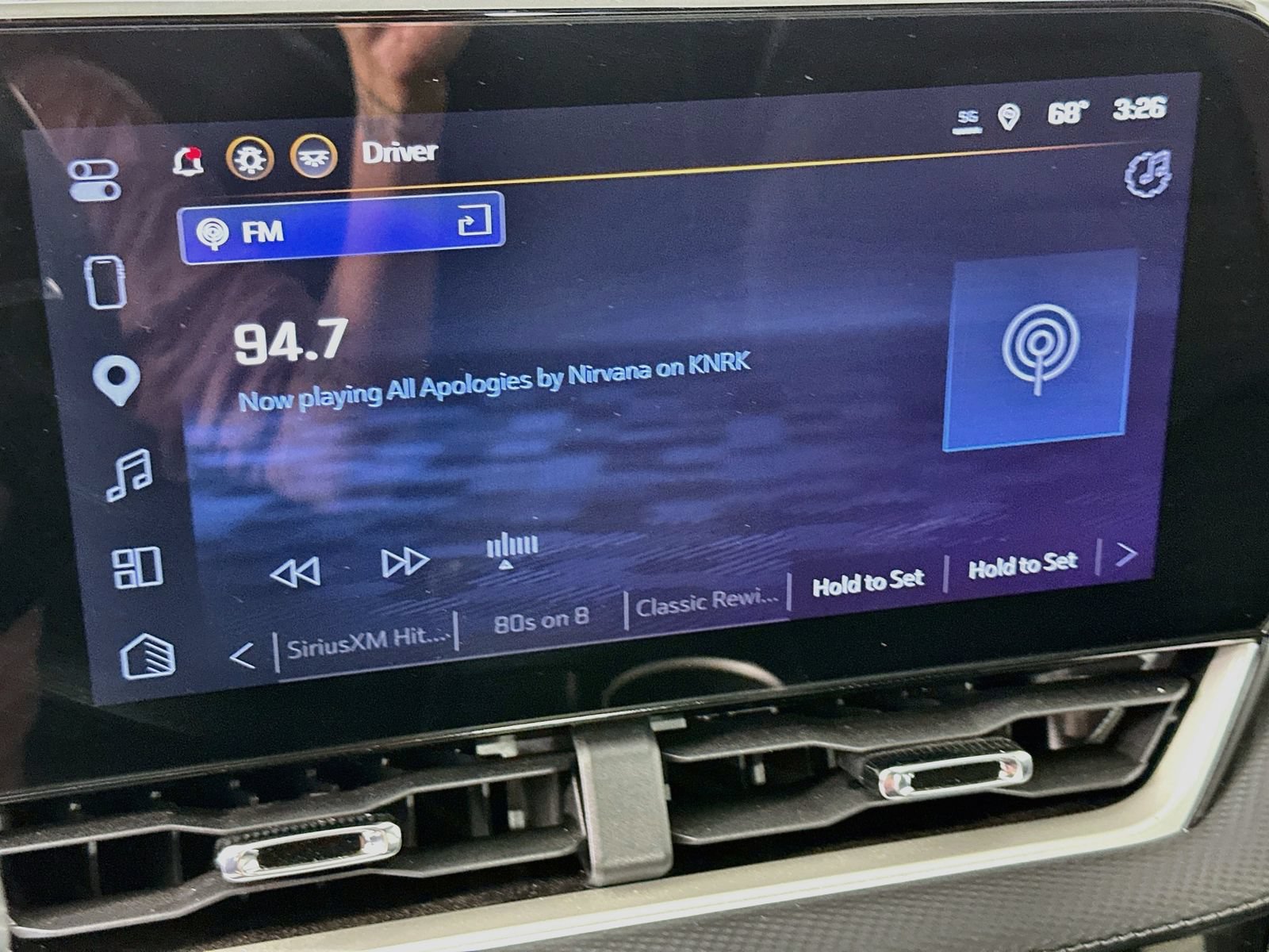 Used 2026 Chevrolet Equinox LT FWD image 16