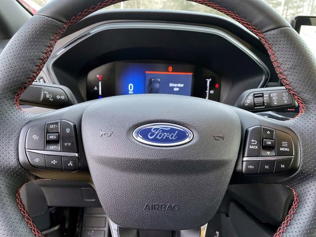 Used 2025 Ford Escape ST-Line w/ Tech Pack #1 image 18