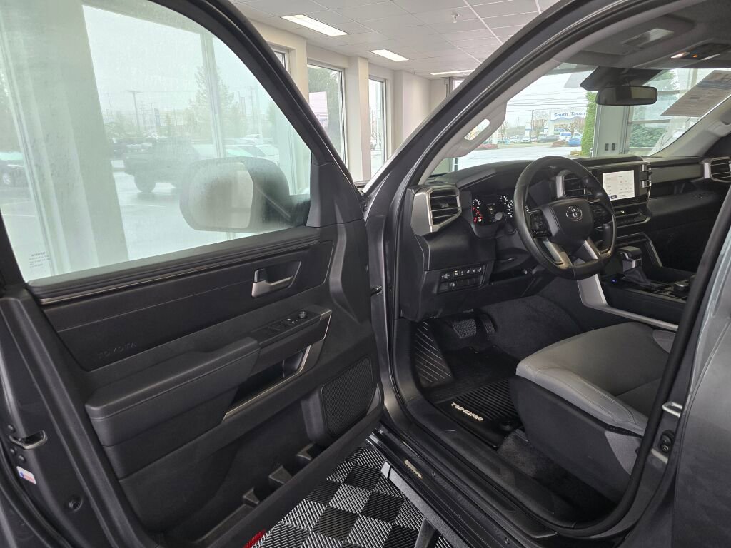Used 2024 Toyota Tundra SR5 w/ SR5 Convenience Package image 15