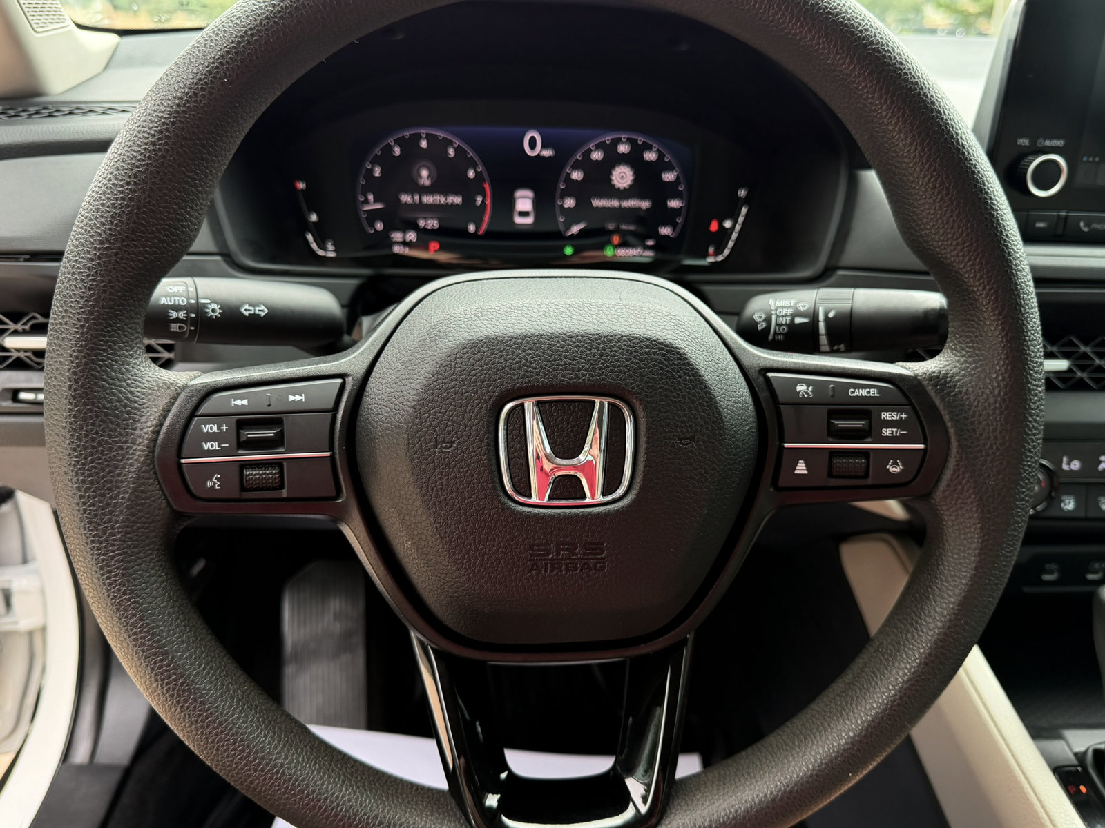 Used 2023 Honda Accord EX image 21