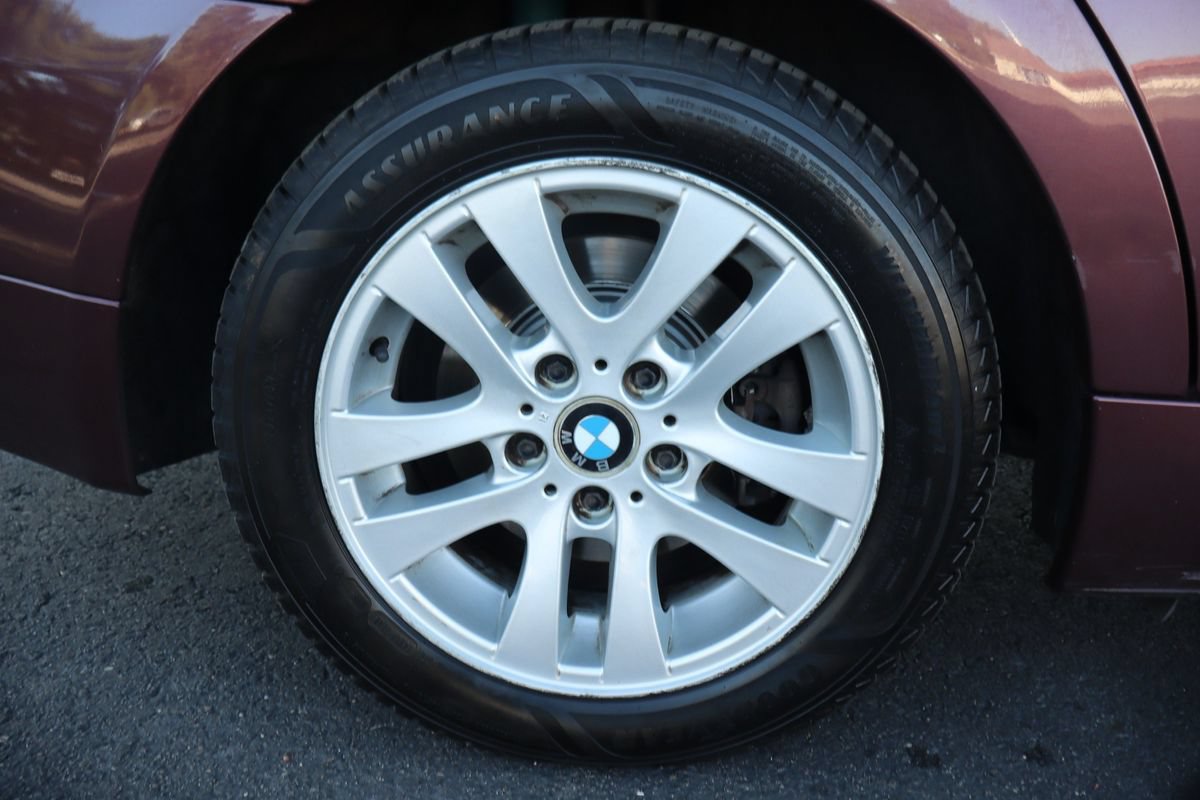 Used 2006 BMW 325xi Sedan AWD/4WD image 41