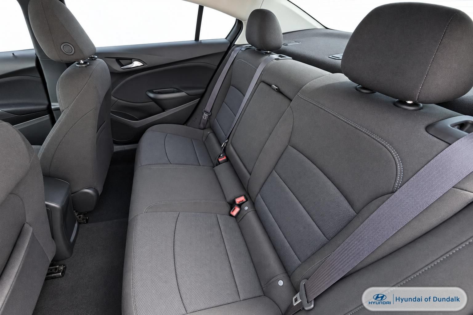Used 2016 Chevrolet Cruze LT w/ Convenience Package FWD image 9