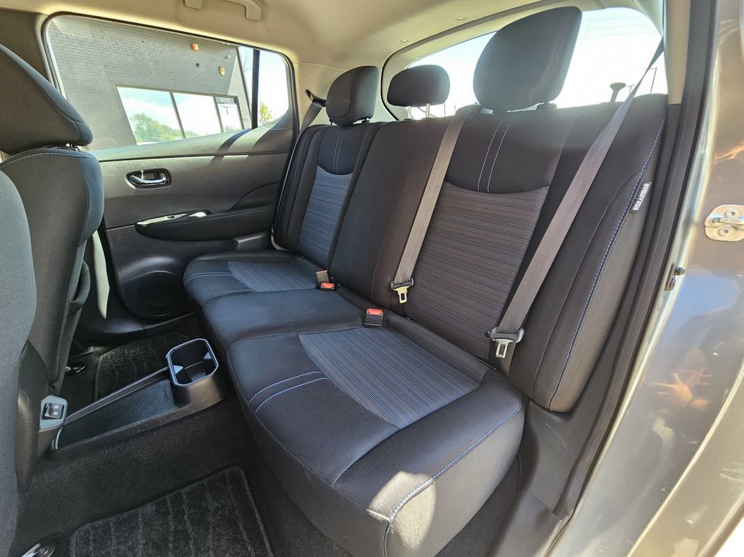 Used 2024 Nissan Leaf S FWD image 15