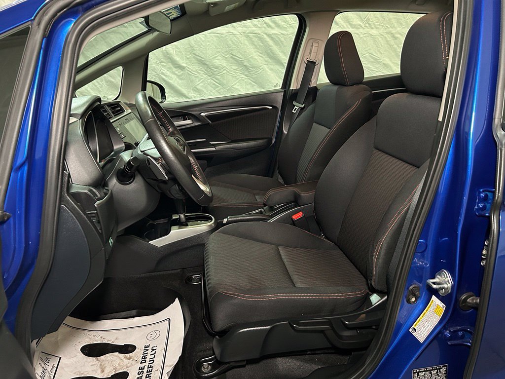 Used 2018 Honda Fit Sport image 16