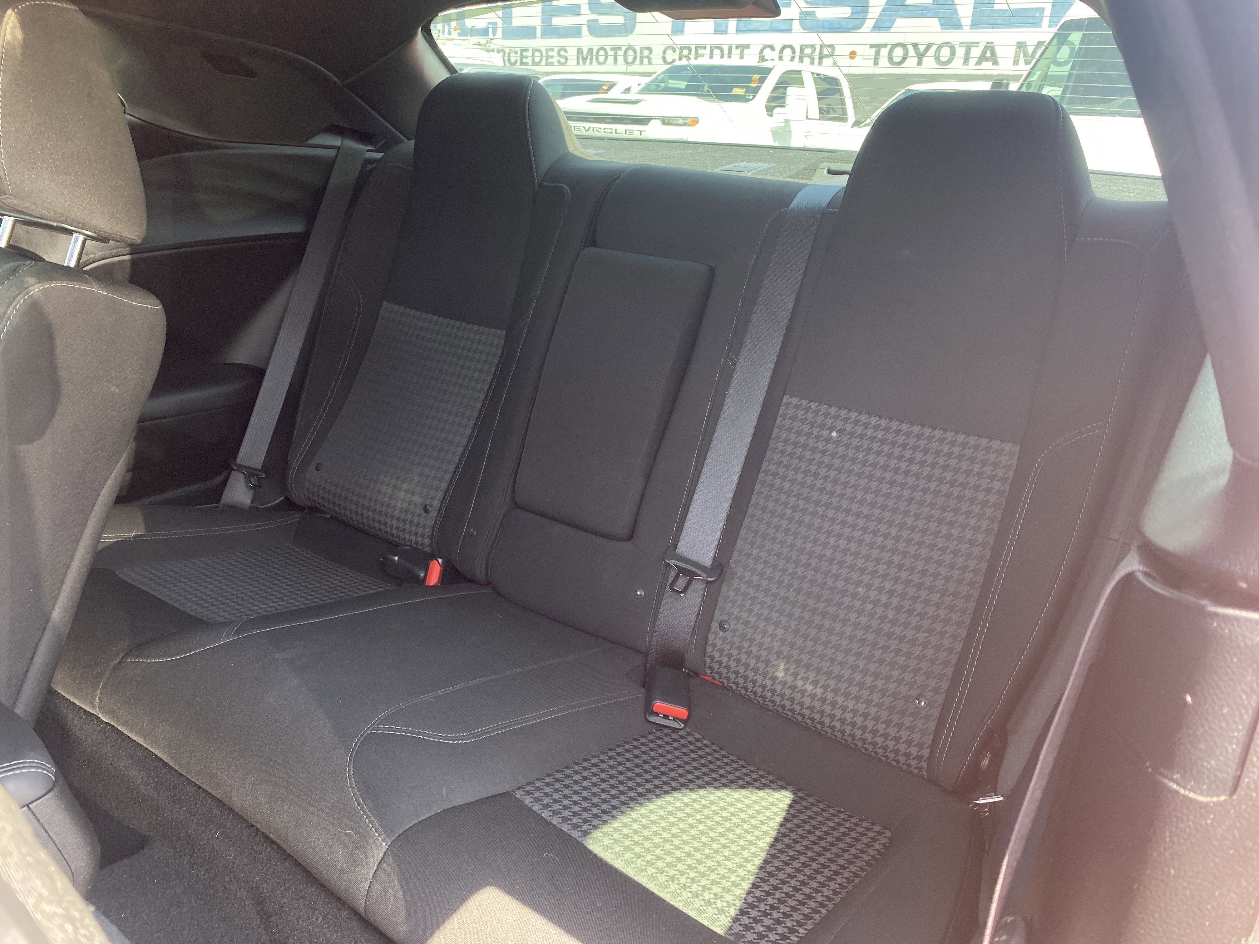 Used 2020 Dodge Challenger SXT RWD image 13