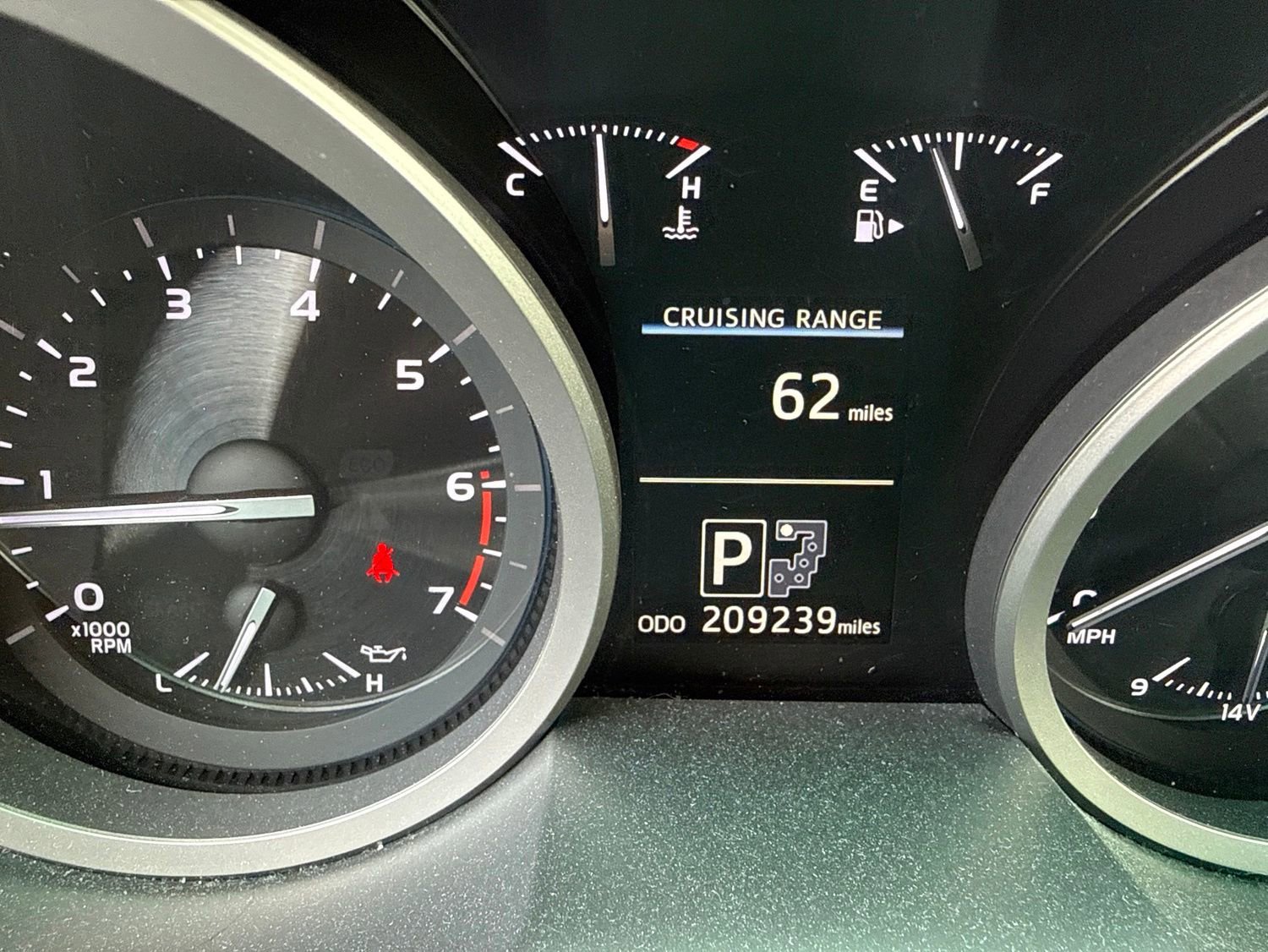 Used 2015 Toyota Land Cruiser AWD/4WD image 14