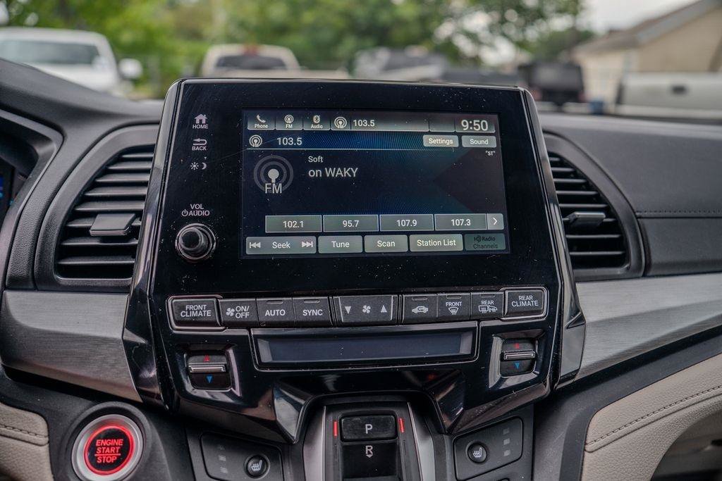 Used 2022 Honda Odyssey EX image 26