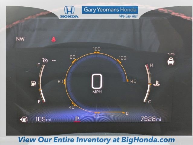 Used 2025 Chevrolet Trax RS w/ Driver Confidence Package image 28