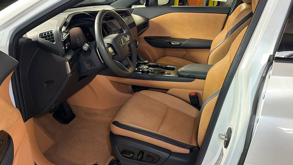 Certified 2023 Lexus RZ 450e Premium w/ Technology Package image 21