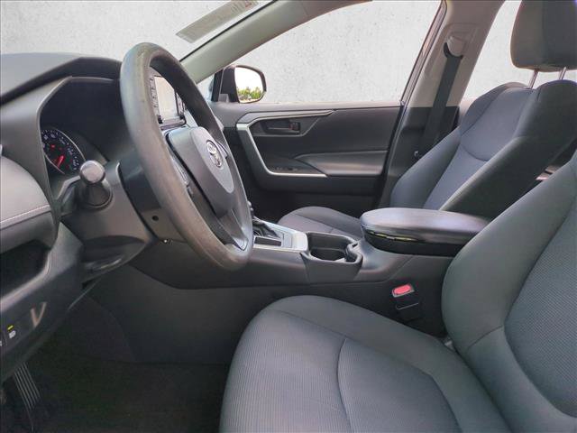 Certified 2019 Toyota RAV4 LE FWD image 15