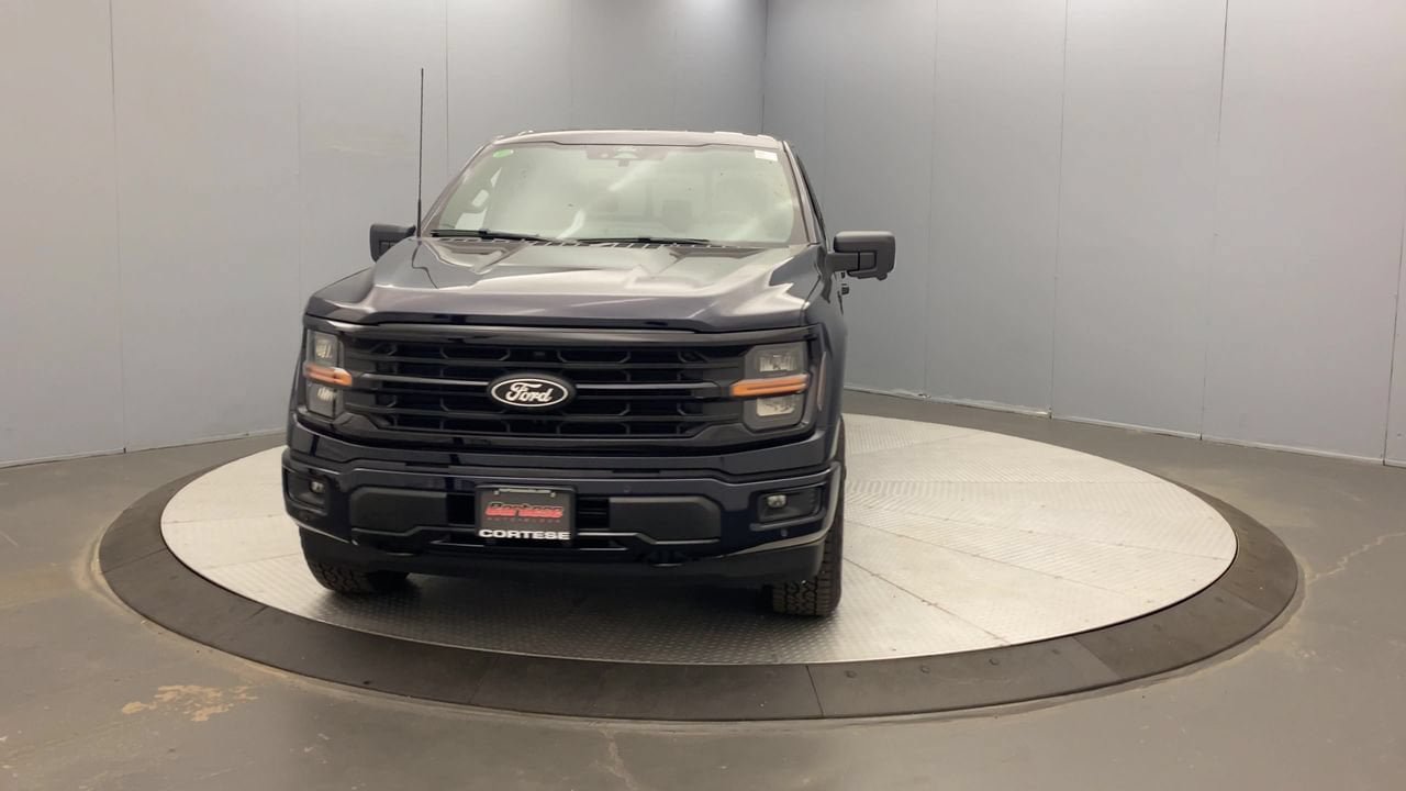 New 2026 Ford F150 XLT w/ Equipment Group 302A MID AWD/4WD image 8
