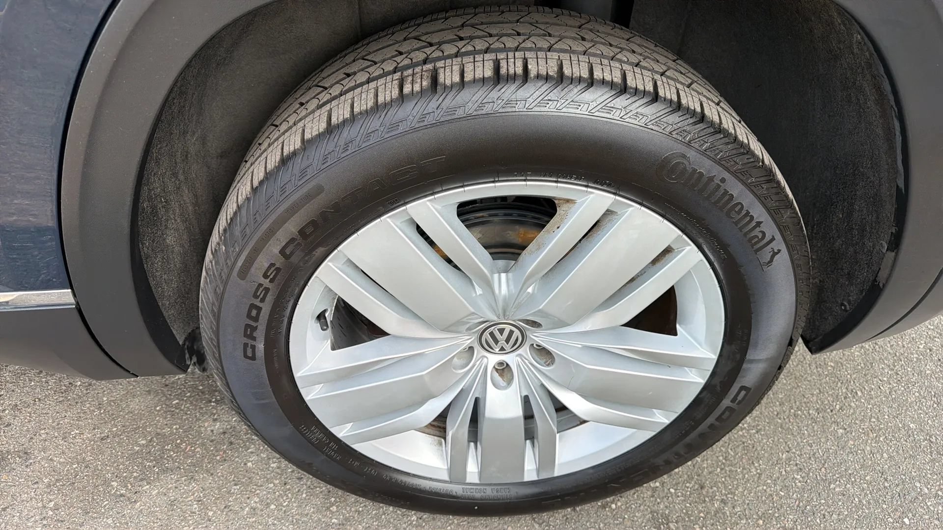 Used 2018 Volkswagen Atlas SEL Premium AWD/4WD image 9