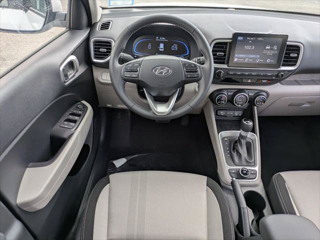 New 2026 Hyundai Venue SEL FWD image 35