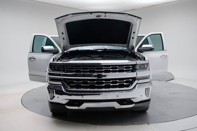 Used 2018 Chevrolet Silverado 1500 LTZ w/ LTZ Plus Package image 16
