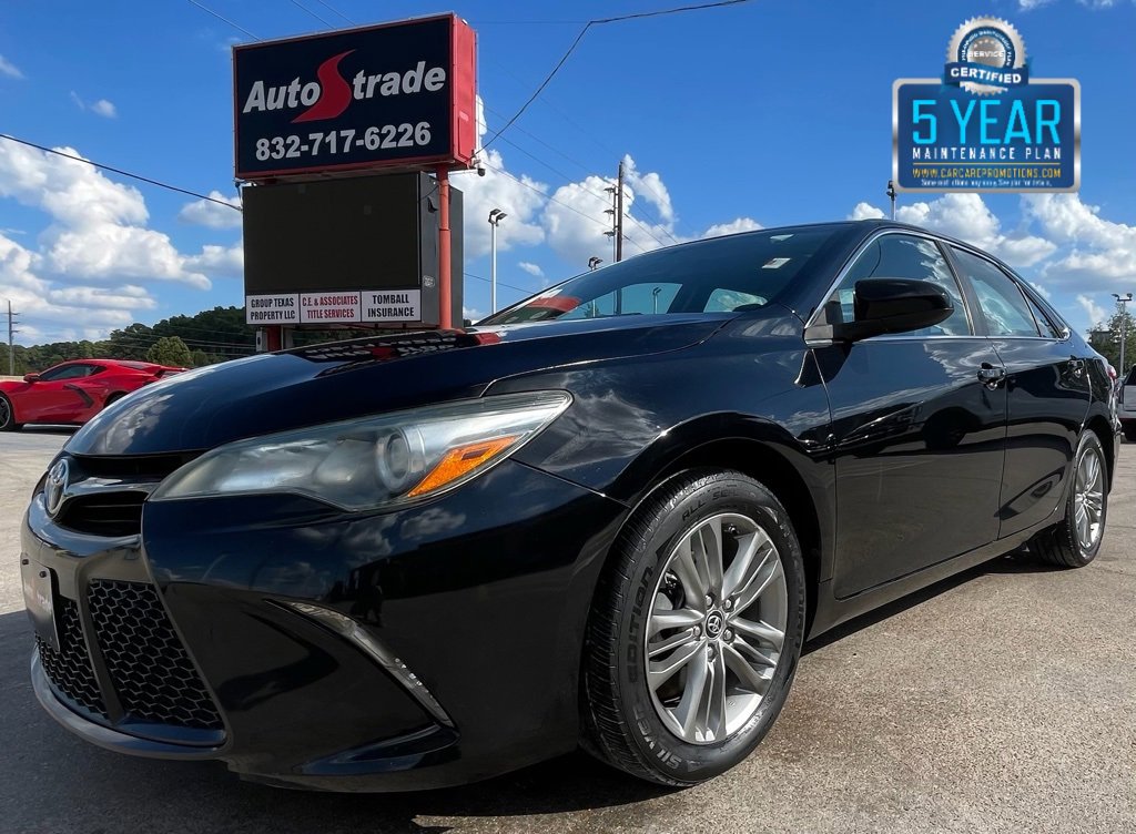 Used 2017 Toyota Camry SE