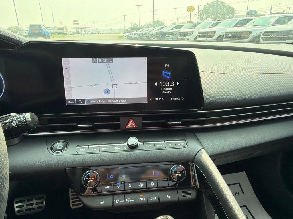 Used 2022 Hyundai Elantra N FWD image 11