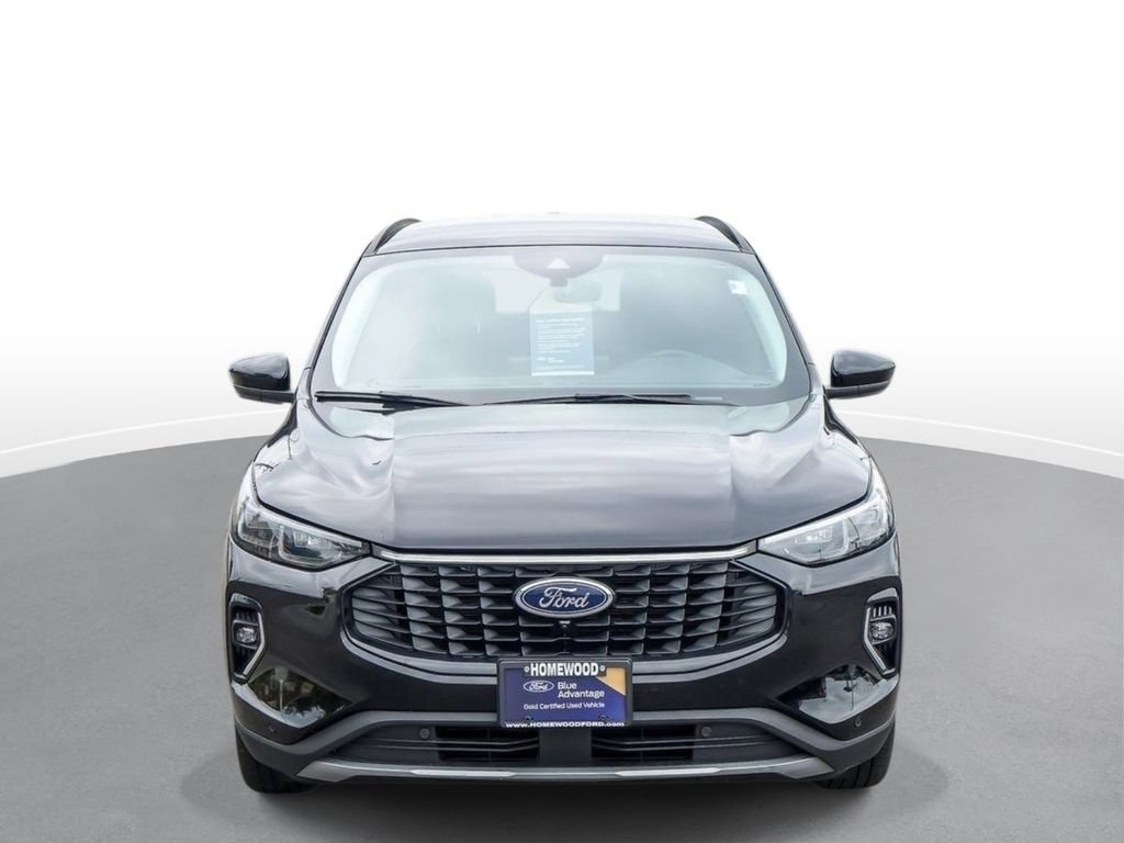Used 2023 Ford Escape Platinum AWD/4WD image 3