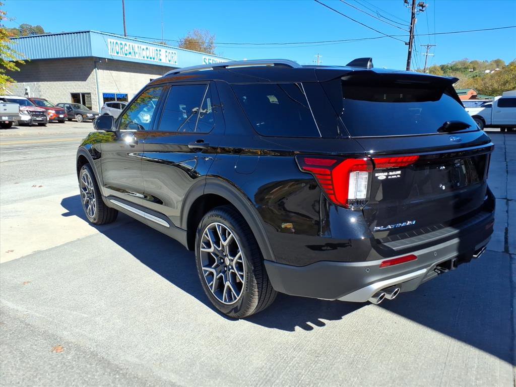 New 2025 Ford Explorer Platinum image 3