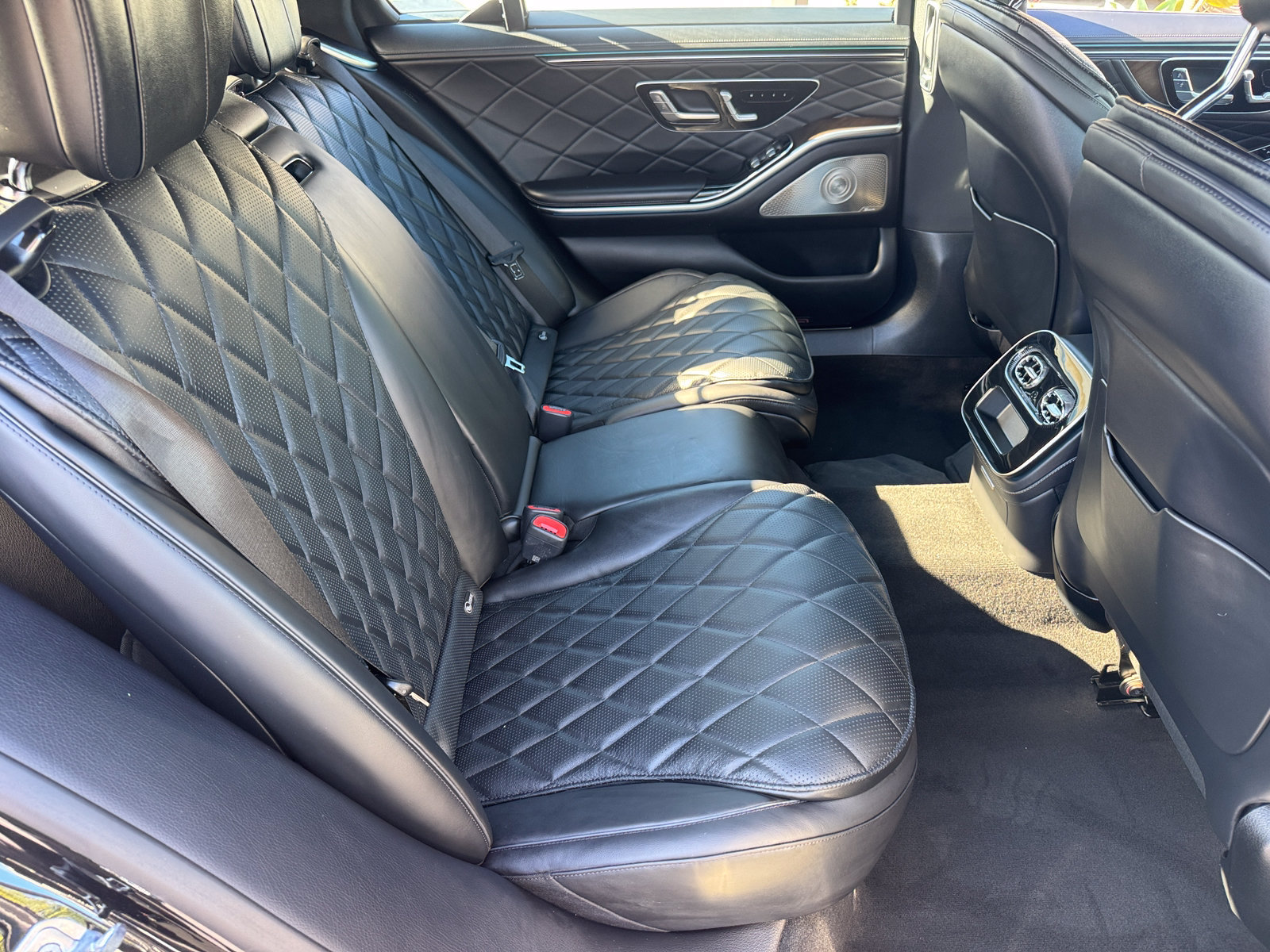 New 2027 Mercedes-Benz S 580 4MATIC Sedan image 5