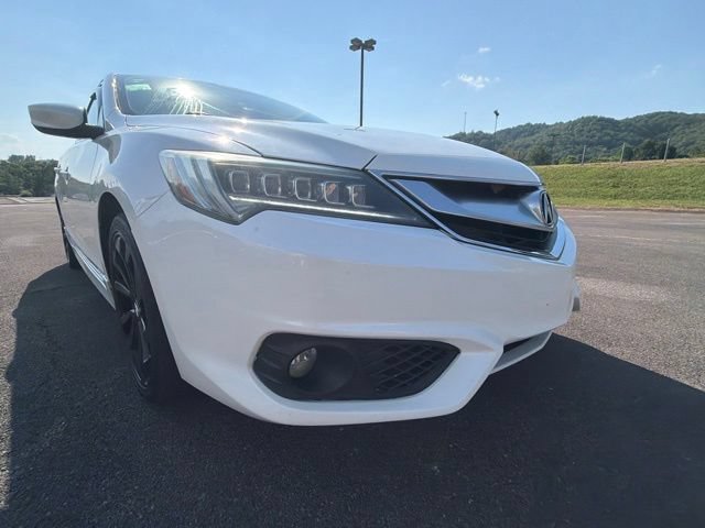 Used 2016 Acura ILX w/ Premium & A-SPEC Package FWD image 4