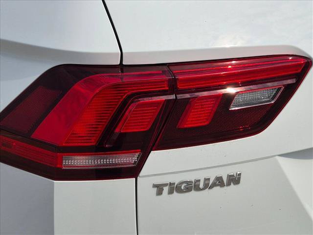 Used 2021 Volkswagen Tiguan S FWD image 11