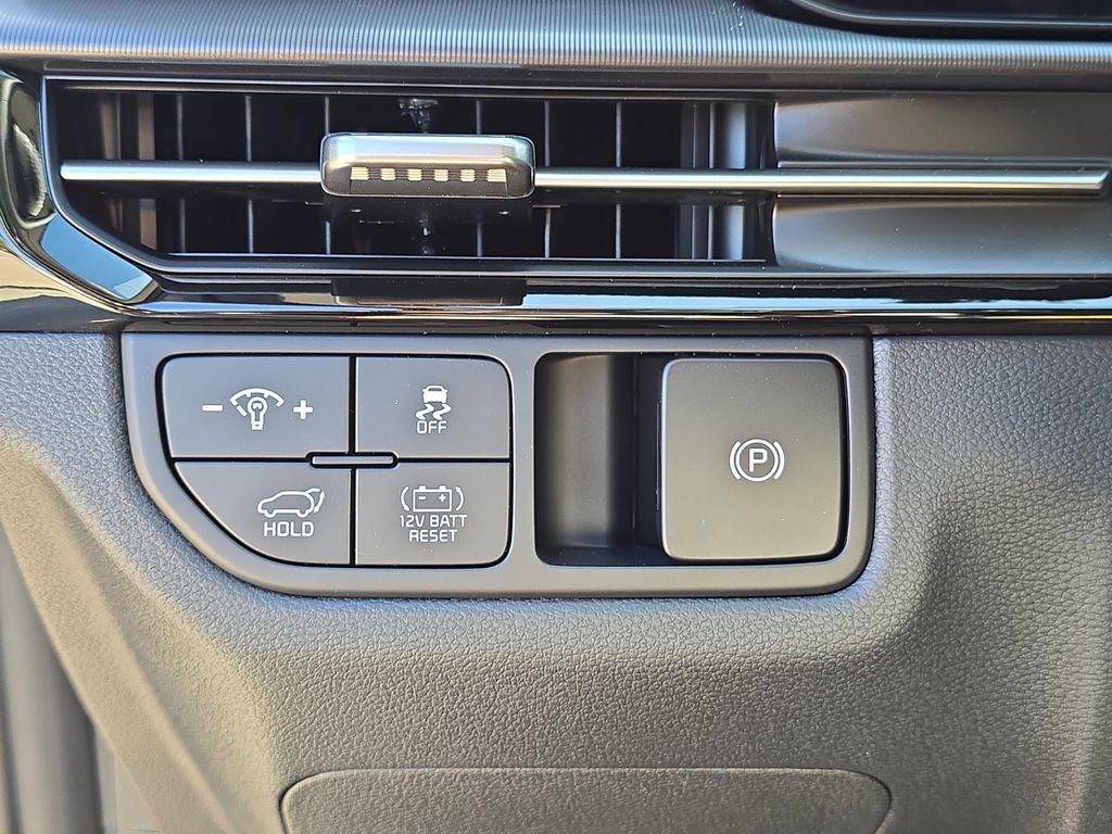 New 2026 Kia Sportage EX image 29