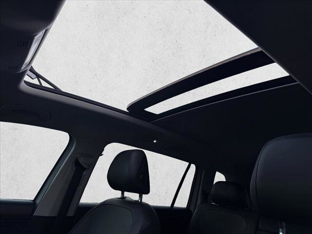 Used 2019 Volkswagen Tiguan SE image 22