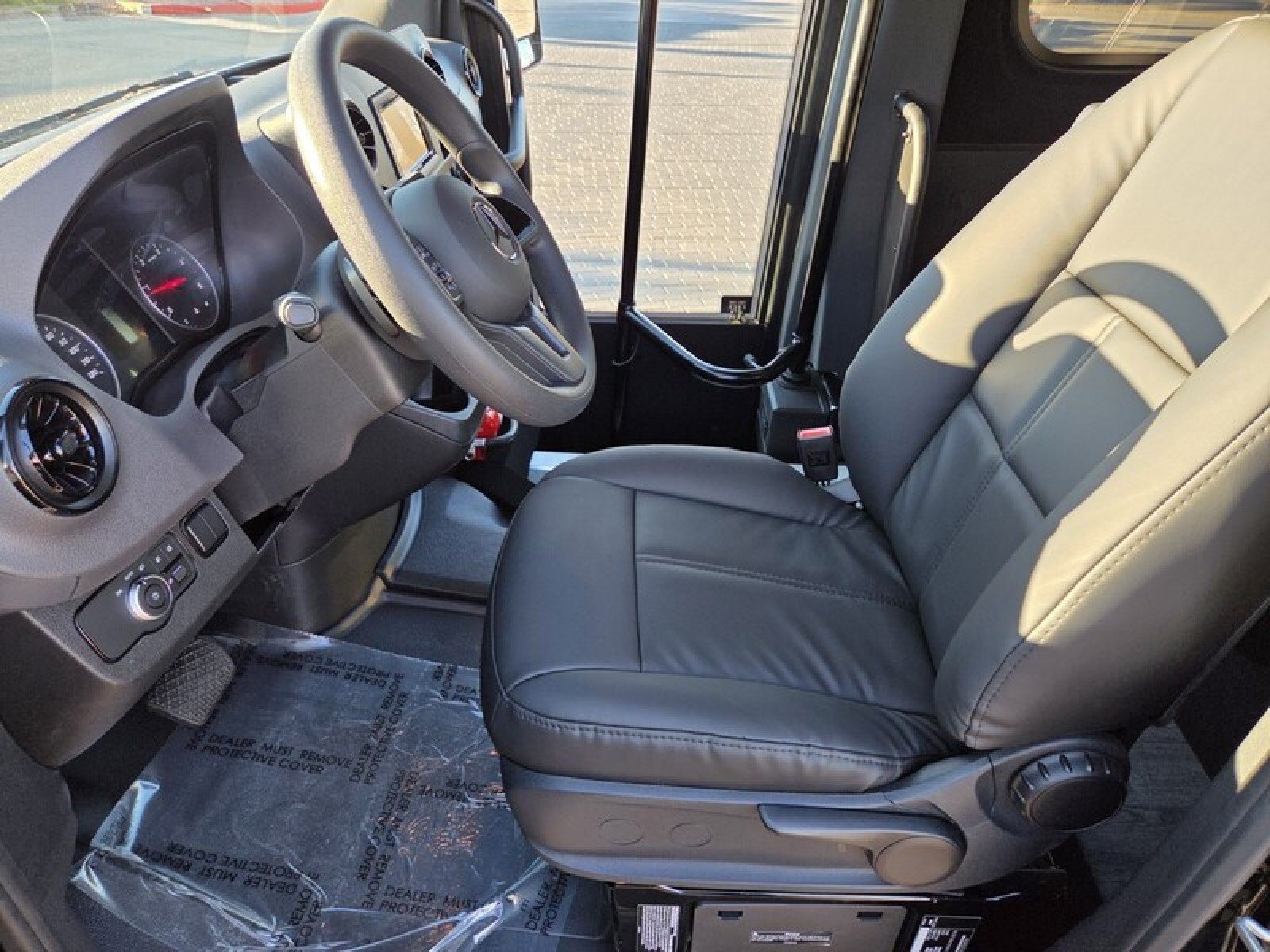 New 2024 Mercedes-Benz Sprinter 3500 image 12