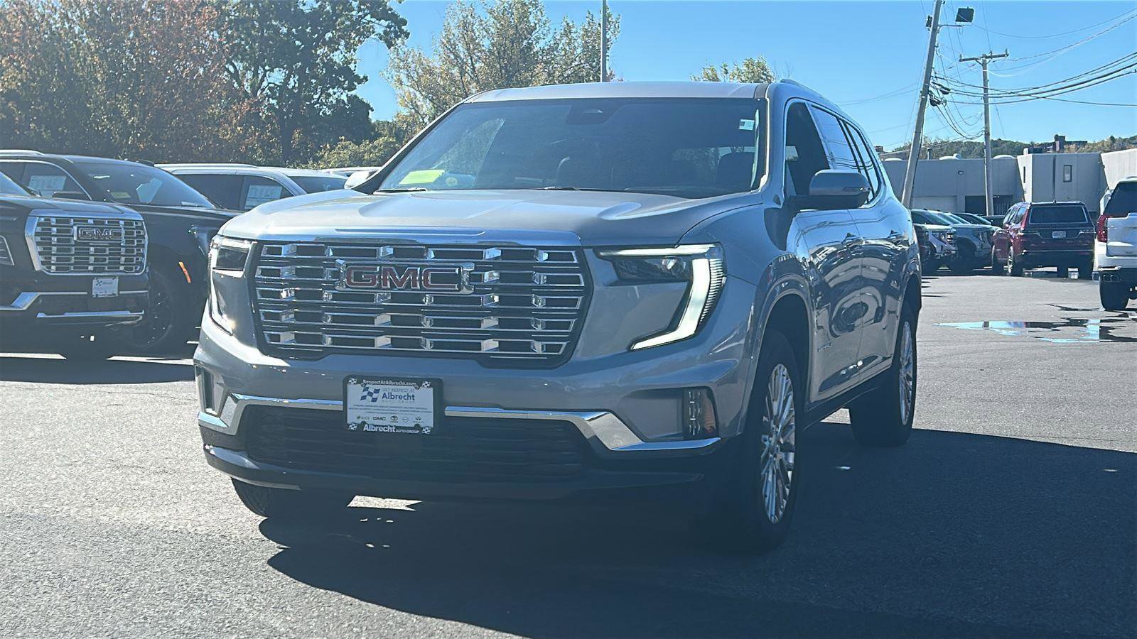 New 2024 GMC Acadia Denali w/ LPO, Floor Liner Package image 3