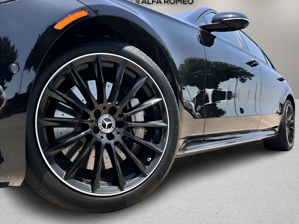 Used 2023 Mercedes-Benz S 580 4MATIC Sedan w/ AMG Line image 27