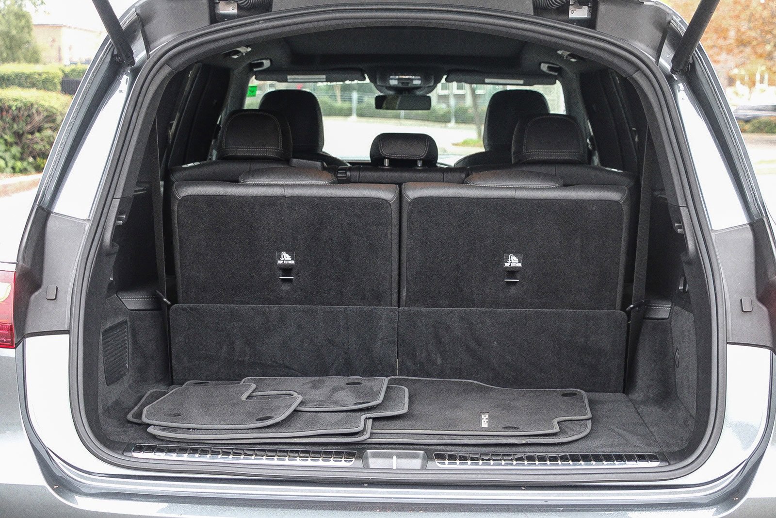 Certified 2025 Mercedes-Benz GLS 450 4MATIC image 24