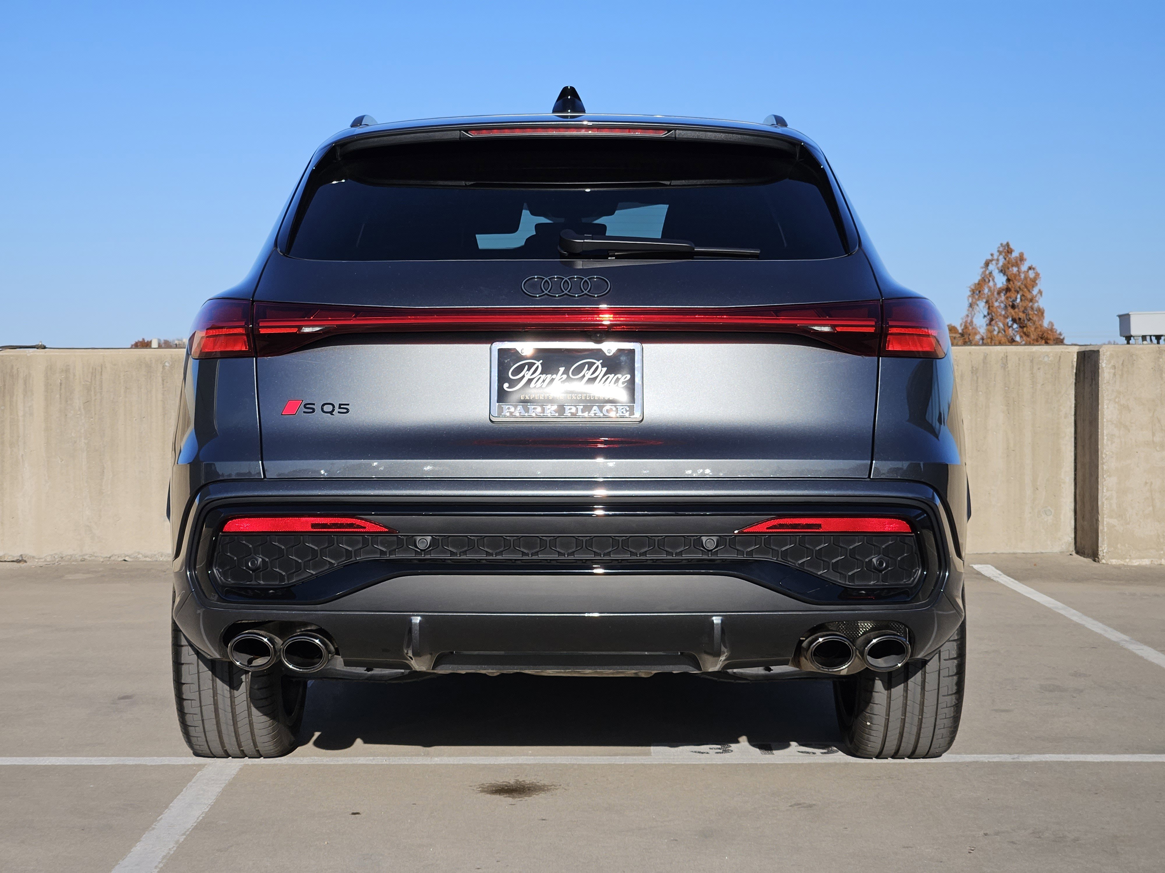 Used 2025 Audi SQ5 Prestige image 7