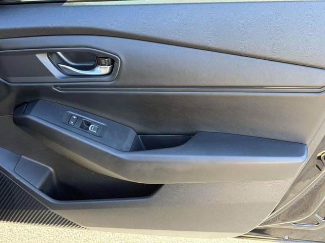 Used 2023 Honda Accord EX image 6