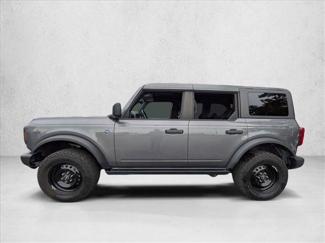 Used 2023 Ford Bronco Black Diamond image 2