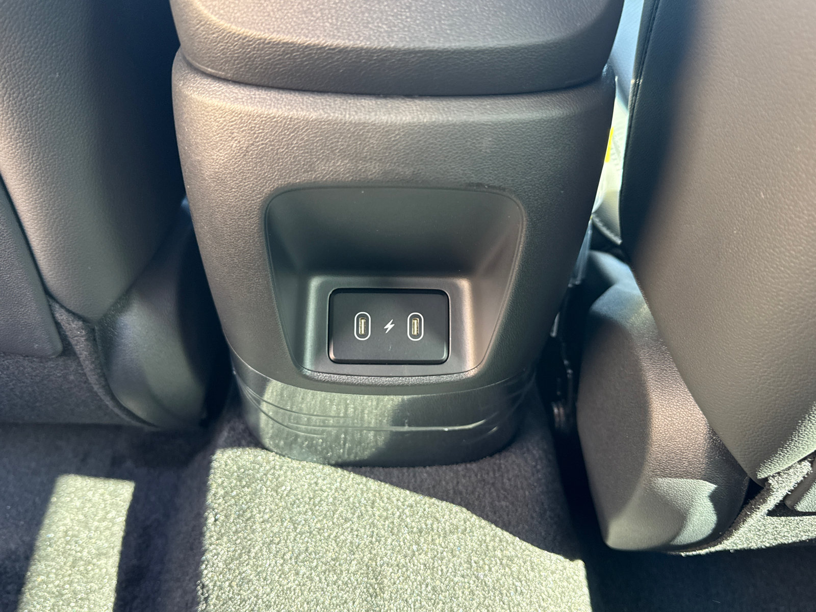 New 2026 Hyundai Elantra Limited FWD image 25