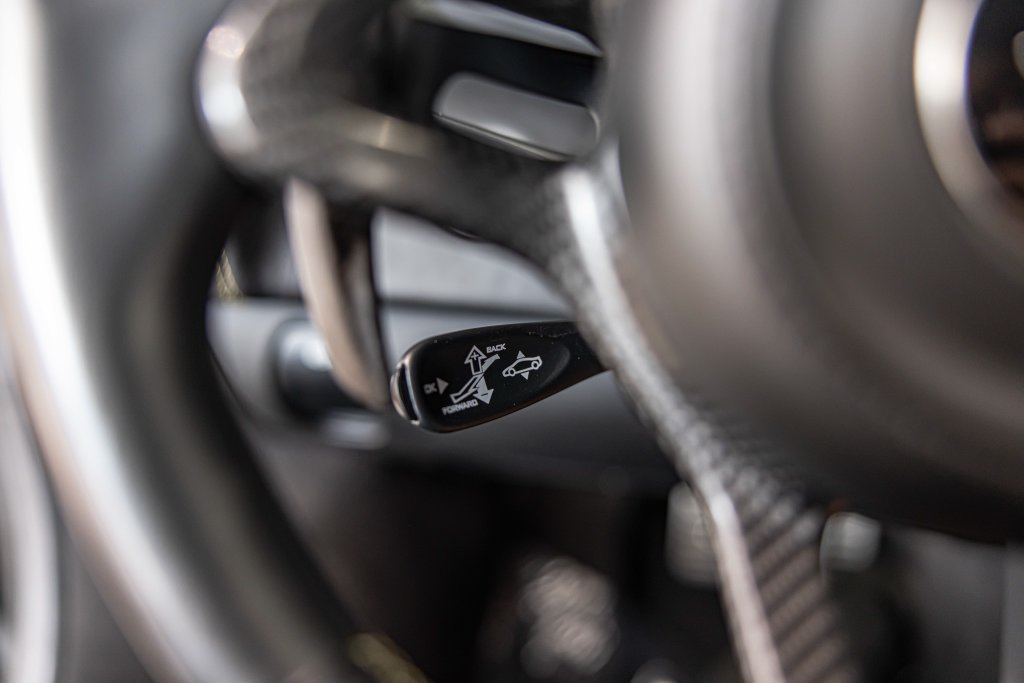 Used 2019 McLaren 570S Coupe RWD image 20