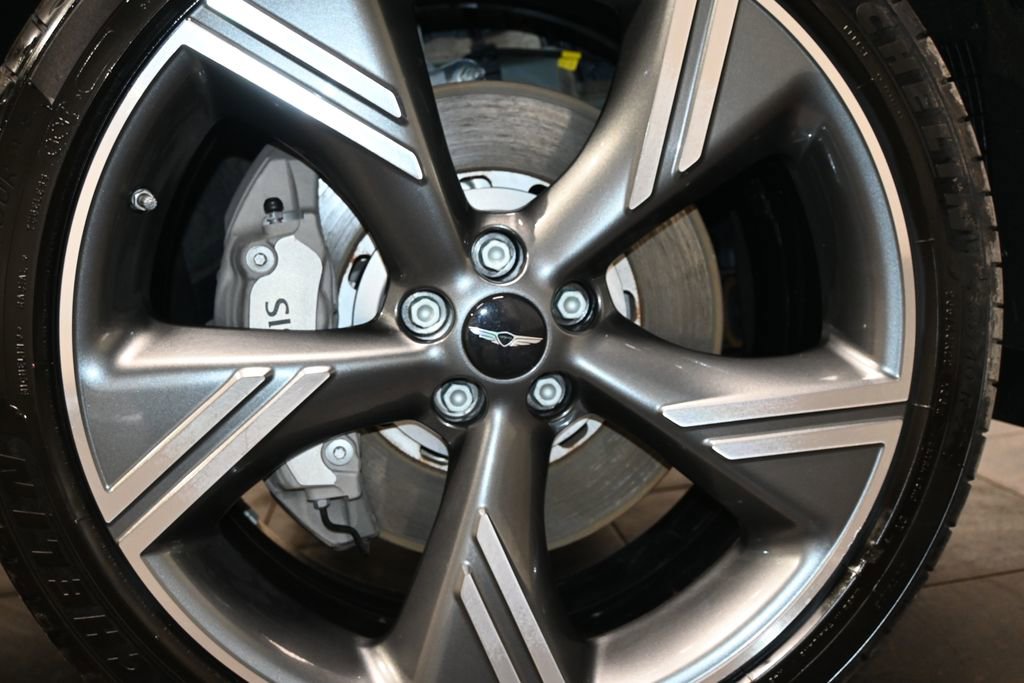 Used 2025 Genesis GV80 3.5T Prestige AWD/4WD image 13