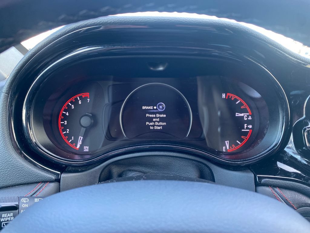 Used 2024 Dodge Durango GT RWD image 30