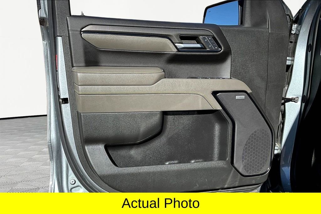 Used 2024 Chevrolet Silverado 1500 ZR2 w/ Technology Package image 18