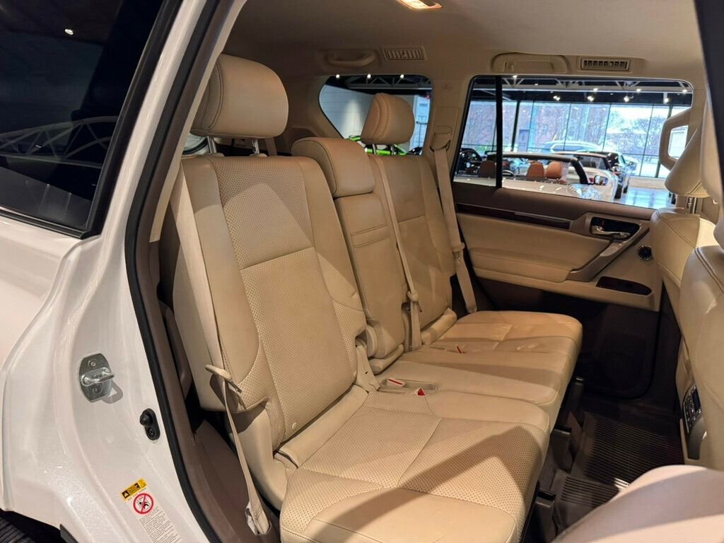 Used 2019 Lexus GX 460 Luxury image 26
