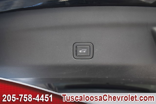 Used 2025 Chevrolet Tahoe LT RWD image 10