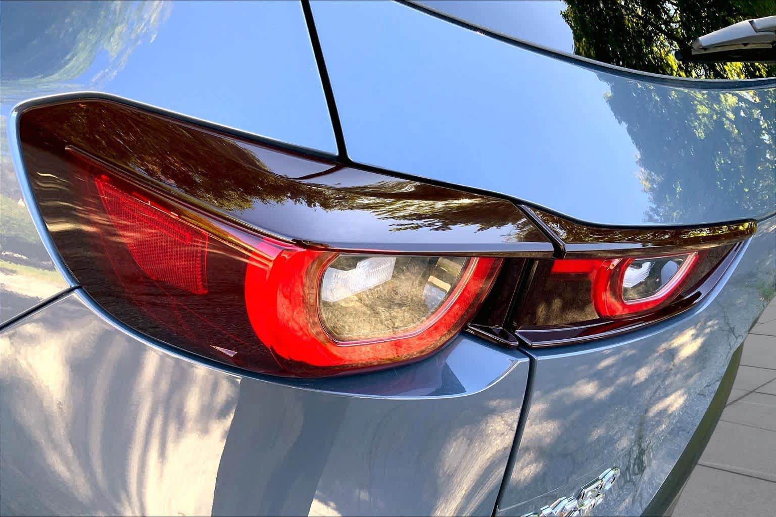 Certified 2025 MAZDA CX-50 2.5 Hybrid w/ Premium Plus Pkg AWD/4WD image 28